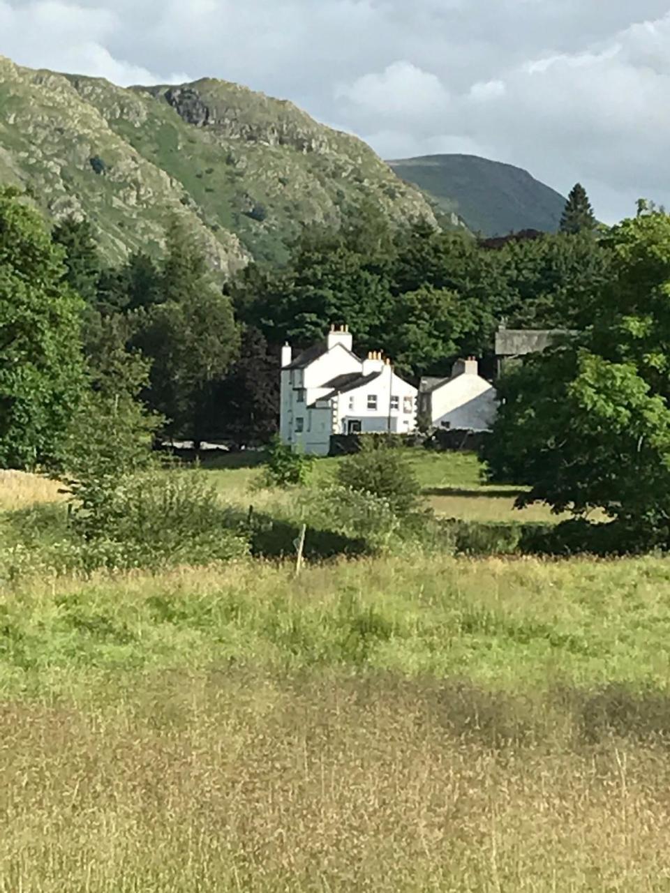 פנרית' The White Lion Inn מראה חיצוני תמונה